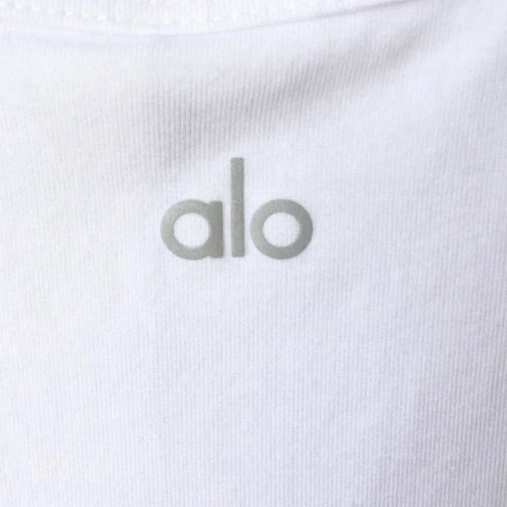 ALO Yoga Cover Wrap Tank Crop Top White Size X-Small XS Fairy - Picture 4 of 4